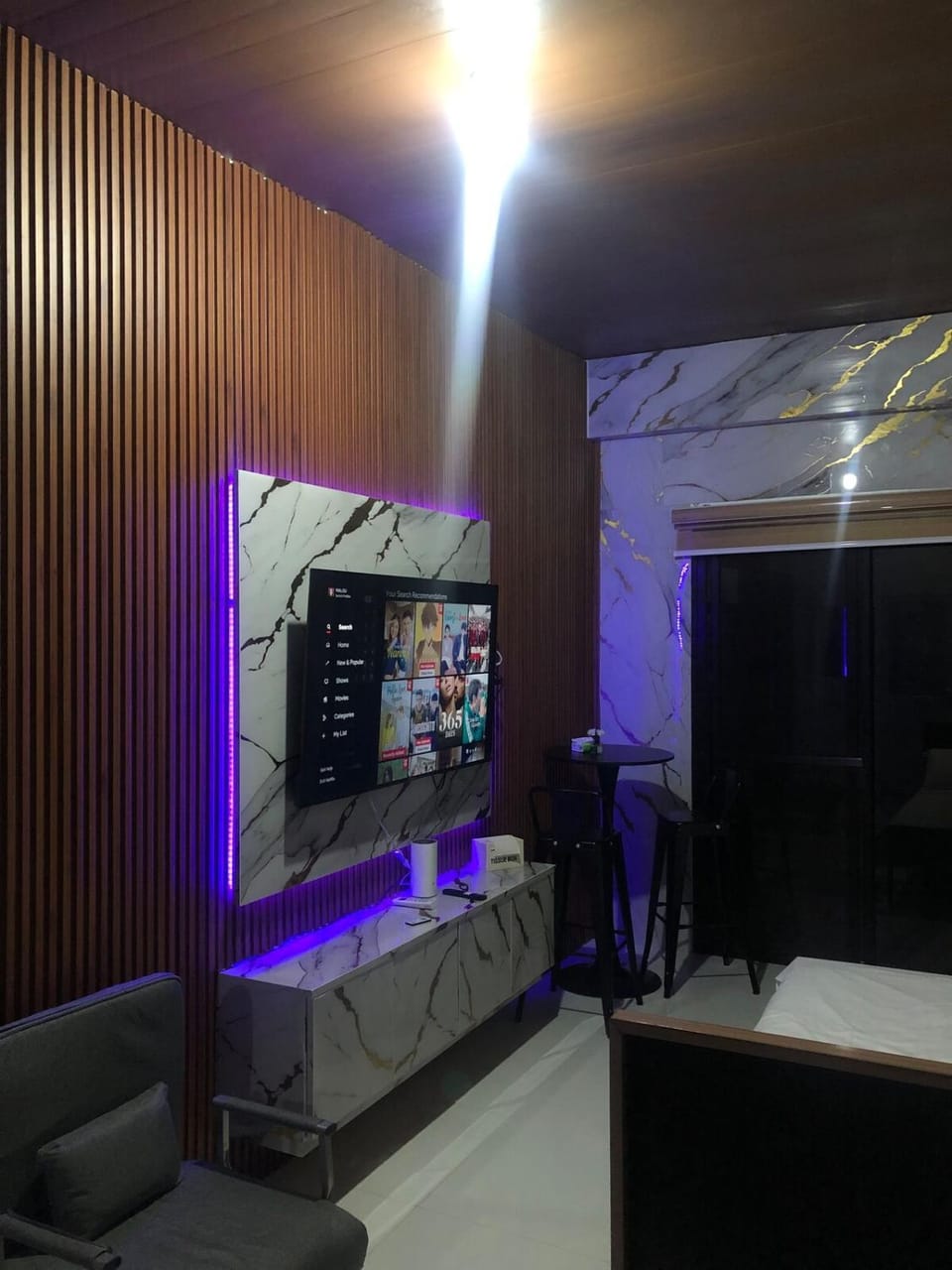 Charming City Rooms Apartment in Marikina