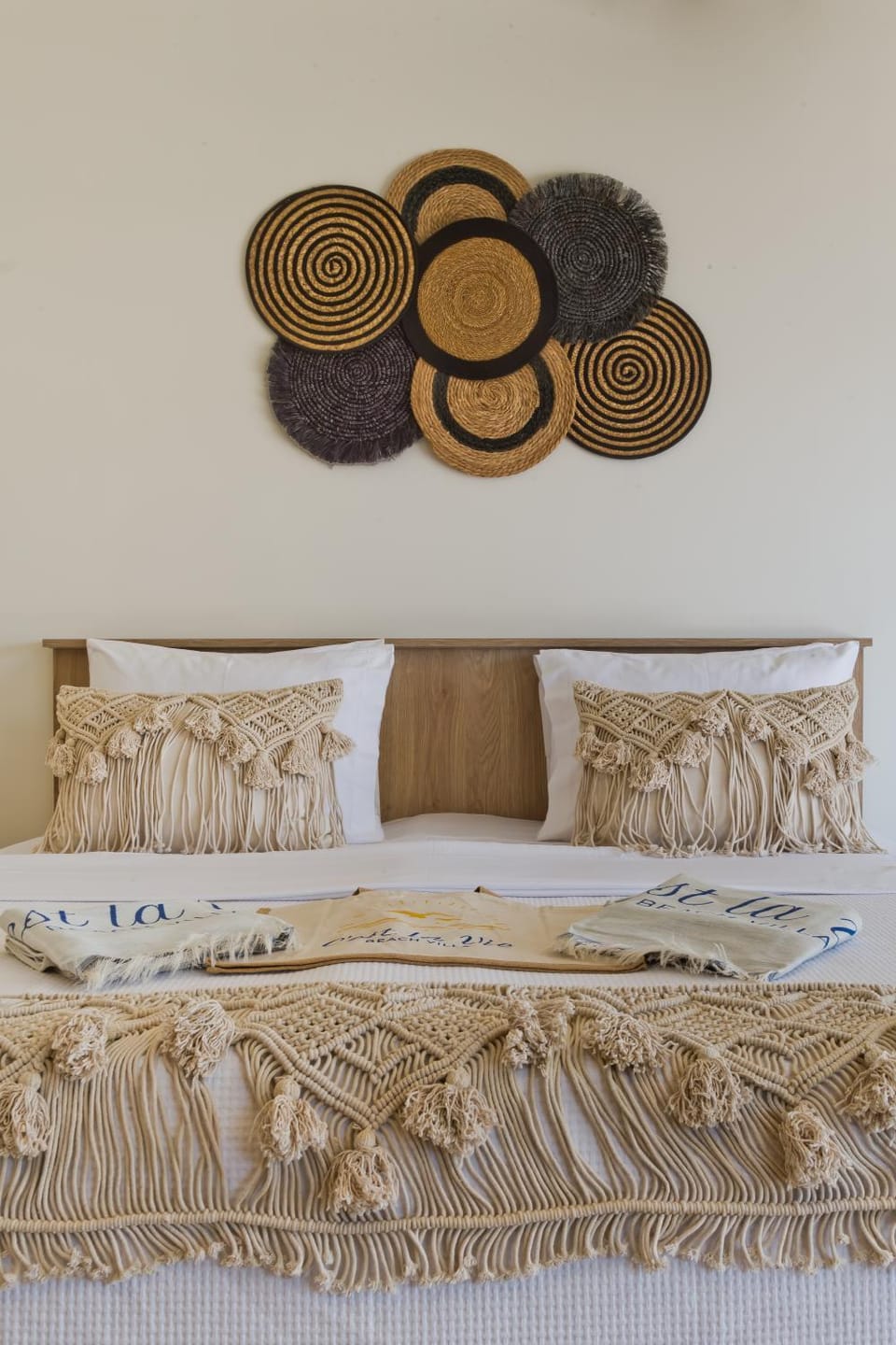 Bed, Decorative detail, Bedroom