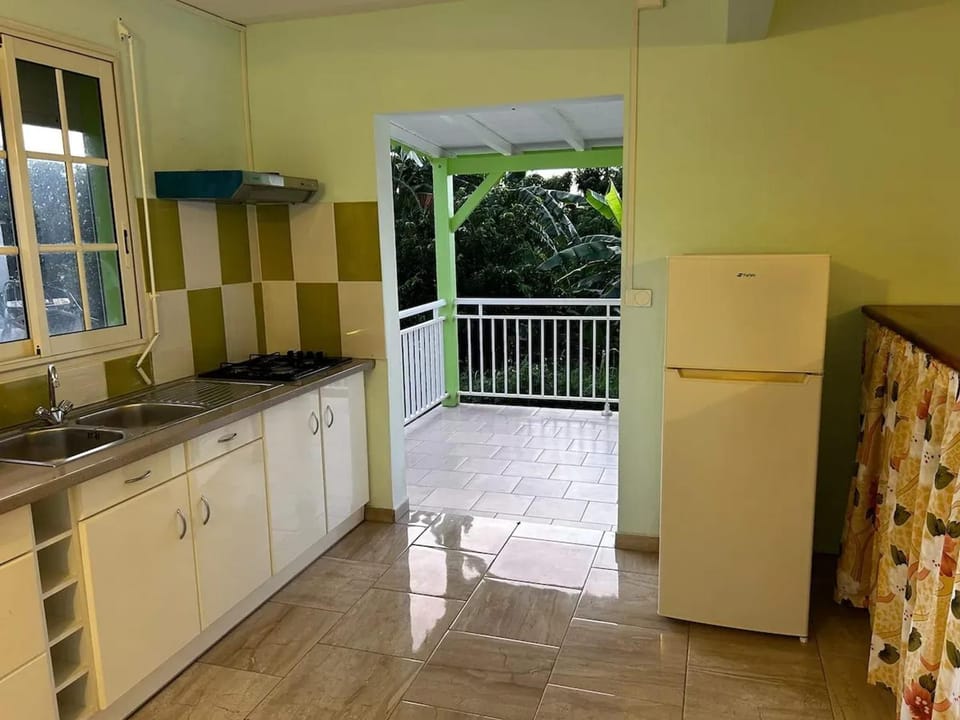 Appartement familial à Bouillante de 66 m² avec jardin Apartment in Bouillante