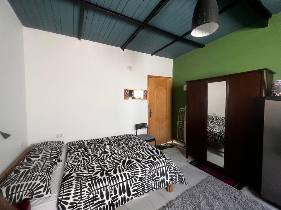 Kleines Haus Rooftop Studio Apartment in Cairo Governorate