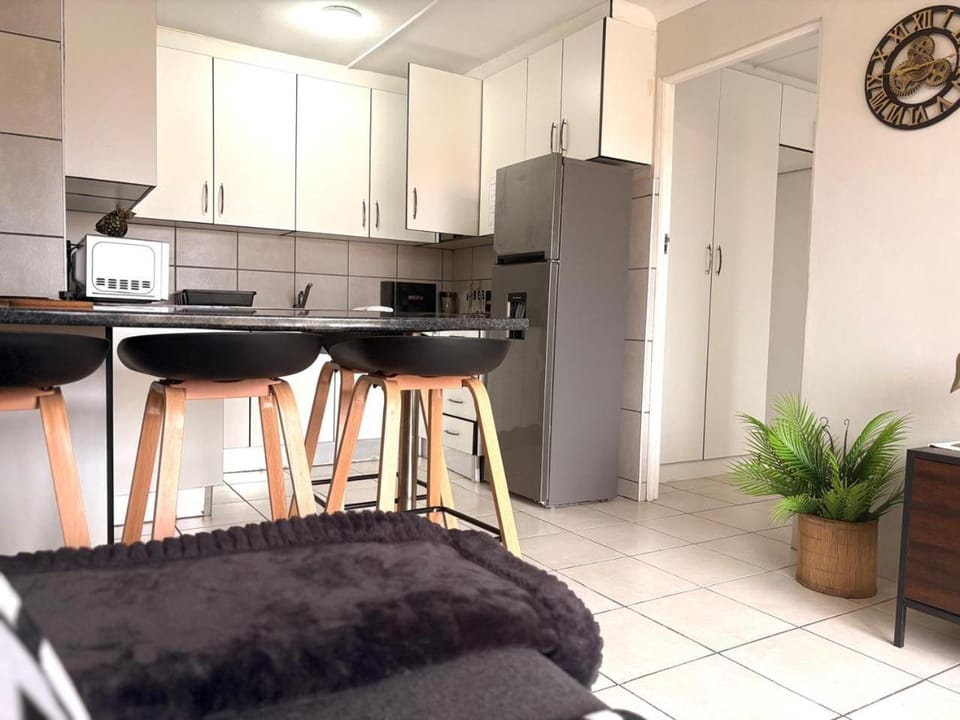 Sea Breeze Manor - Gold unit Apartment in Eastern Cape