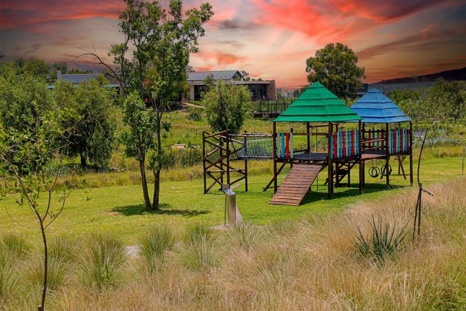 Day, Natural landscape, Children play ground, Garden, Garden view