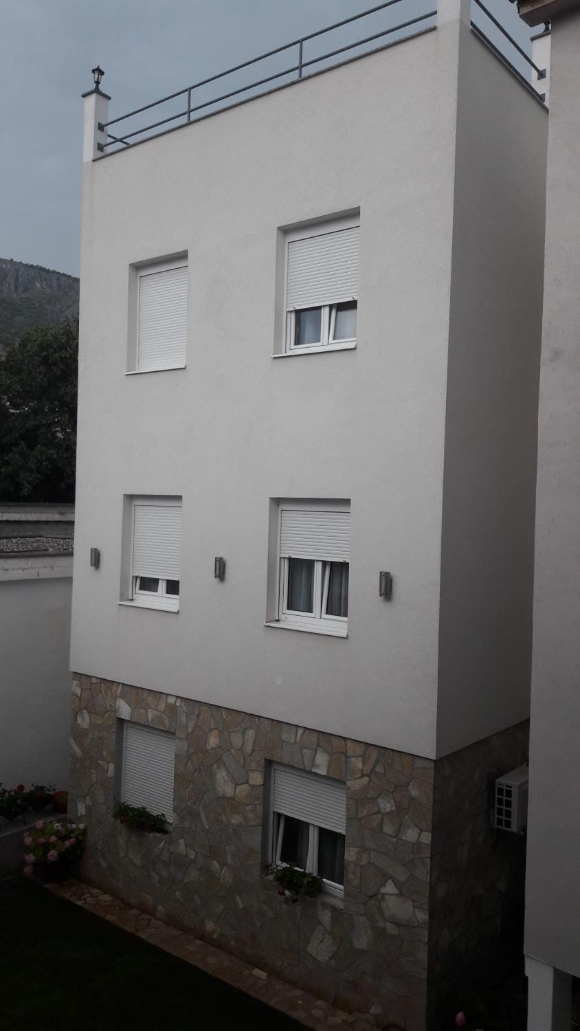 Property building, Patio, Facade/entrance