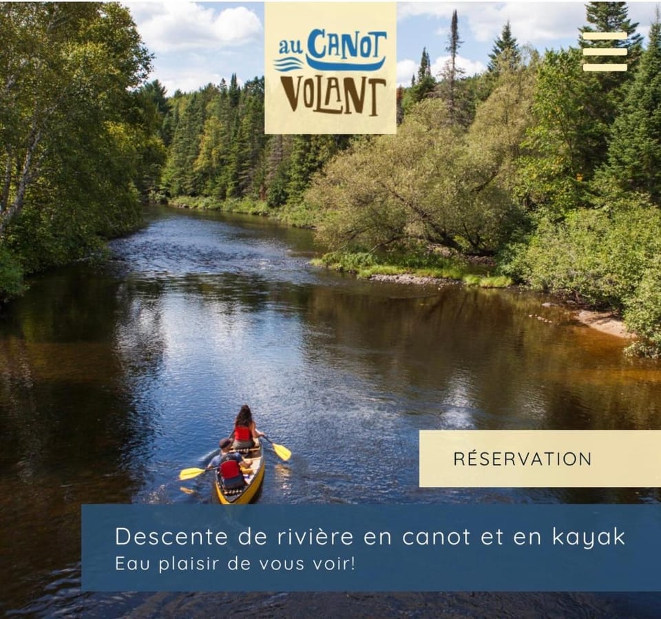 Beau chalet bord de rivière et spa, Beautiful riverside cottage! Chalet in Quebec