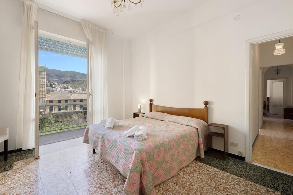 Property building, Living room, Bedroom