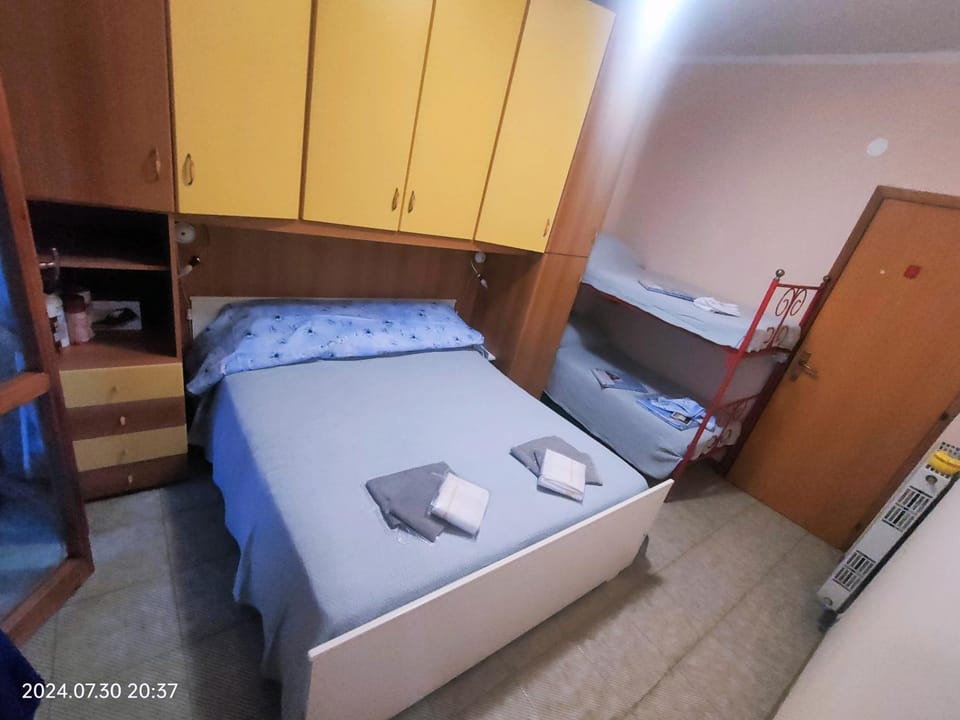 Happy House 2 Apartment in Martinsicuro
