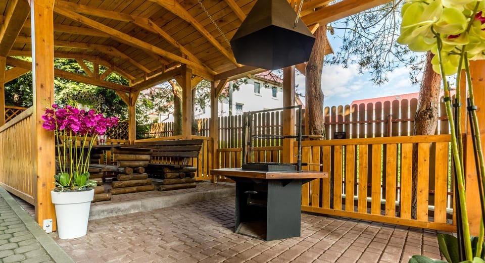 BBQ facilities, Area and facilities