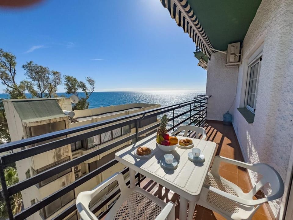 Mediterráneo 6 9 Charming Beachfront 1Bedroom with Stunning Sea Views Apartment in Marbella