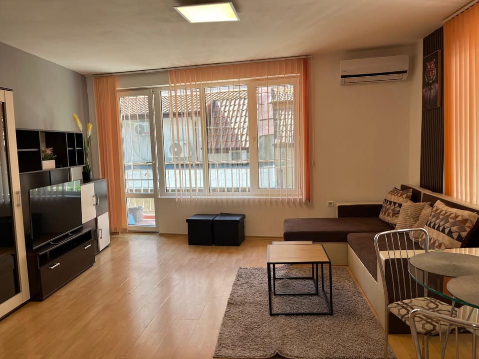Lazur Sea Apartment Apartment in Burgas