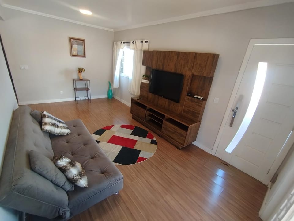 Communal lounge/ TV room, Living room, Seating area