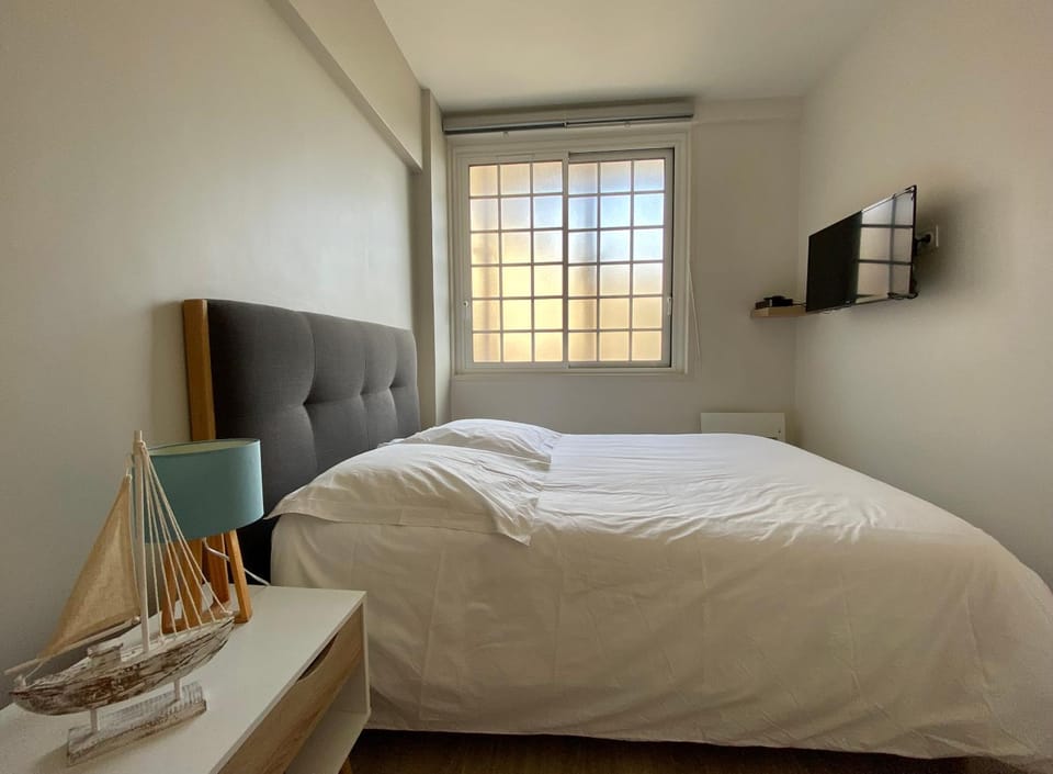 Appartement vue mer panoramique Apartment in Étretat