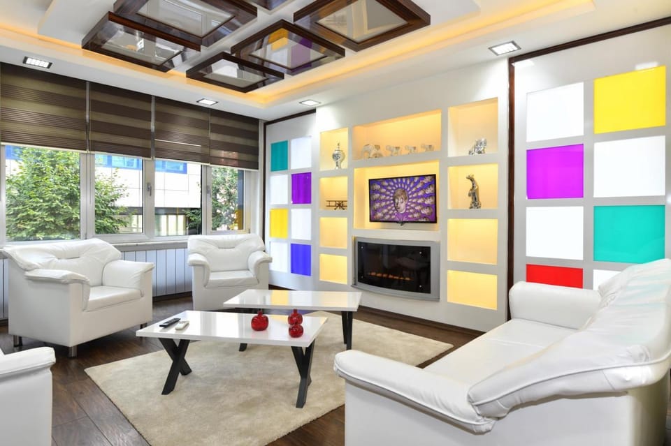TV and multimedia, Living room, Seating area
