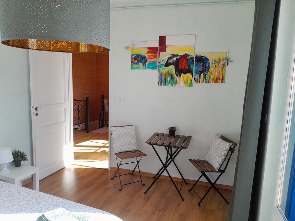 Maison dans village du sud Vacation rental in Béziers