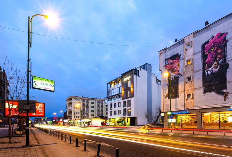 Property building, Day, Night, Neighbourhood, City view, Street view, Location, Parking