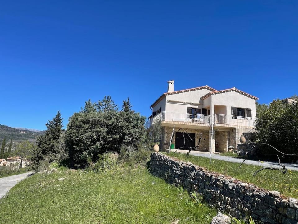 Les Oliviers de Lunéa, villa dans les hauteurs de Fayence Villa in Fayence