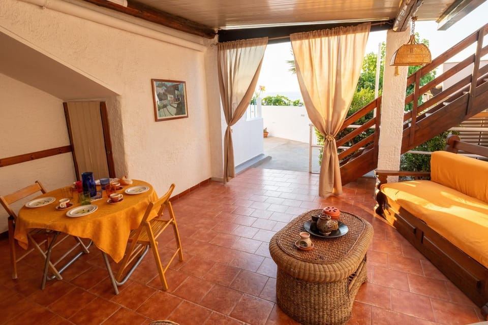 Patio, Balcony/Terrace, Seating area, Dining area, Sea view