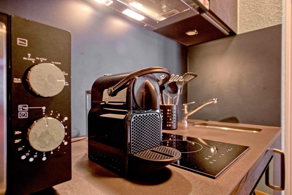 Coffee/tea facilities, Kitchen or kitchenette