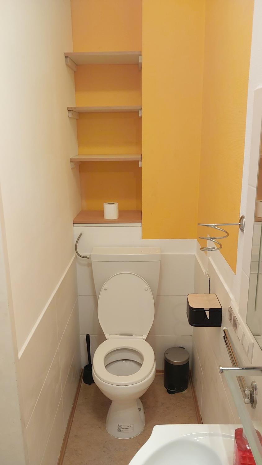 Toilet