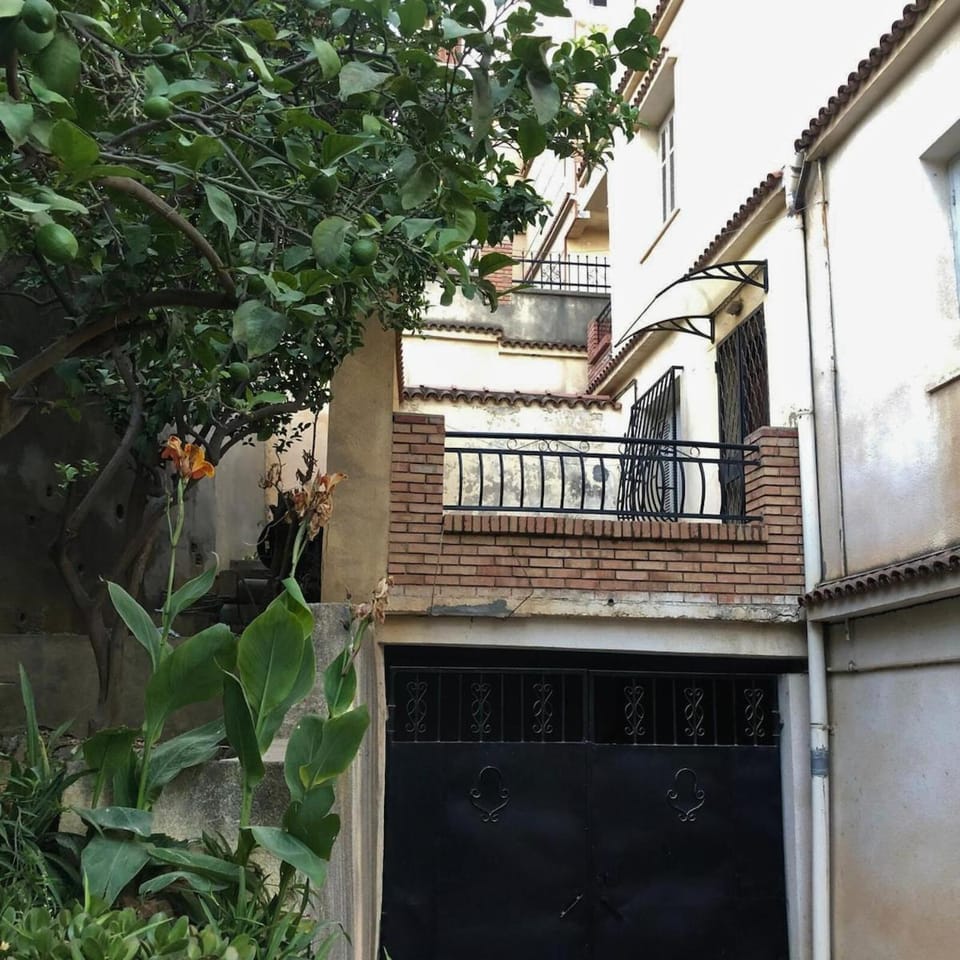Appartement dans belle maison à Bejaia centre Apartment in Algeria