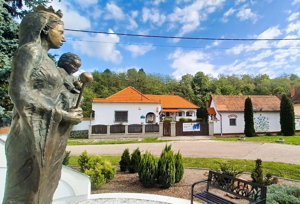 Harmony Vendégház Egerszalók Apartment in Slovakia