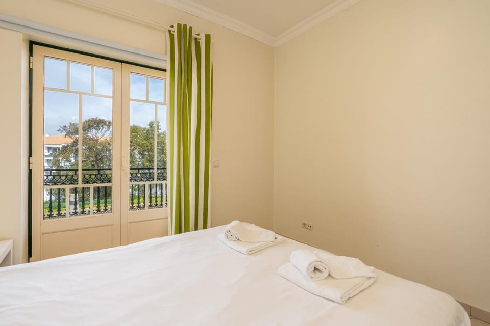 #274 3BR Bicos Sunny & Relaxing Apartment in Albufeira