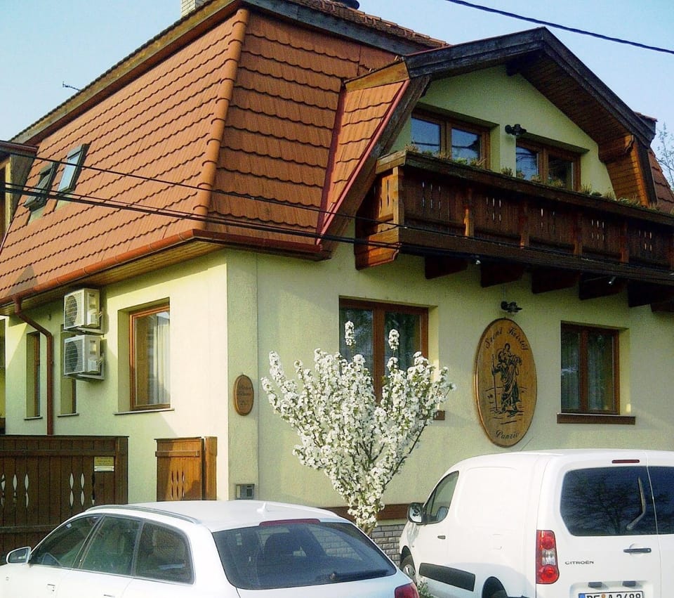 Property building, Parking