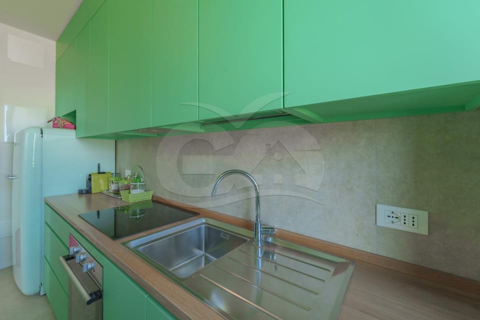 Kitchen or kitchenette, oven, stove
