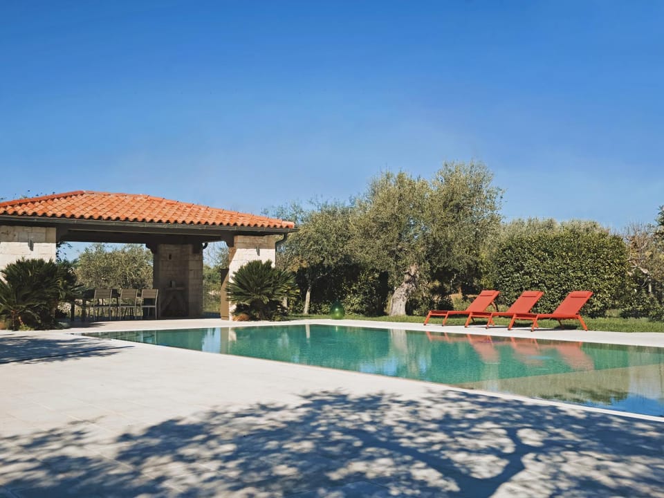 Garden, Pool view, Swimming pool, sunbed