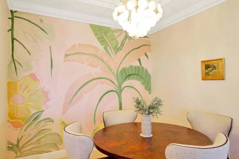 Decorative detail, Dining area