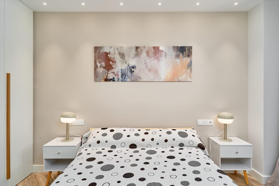 Living room, Bedroom