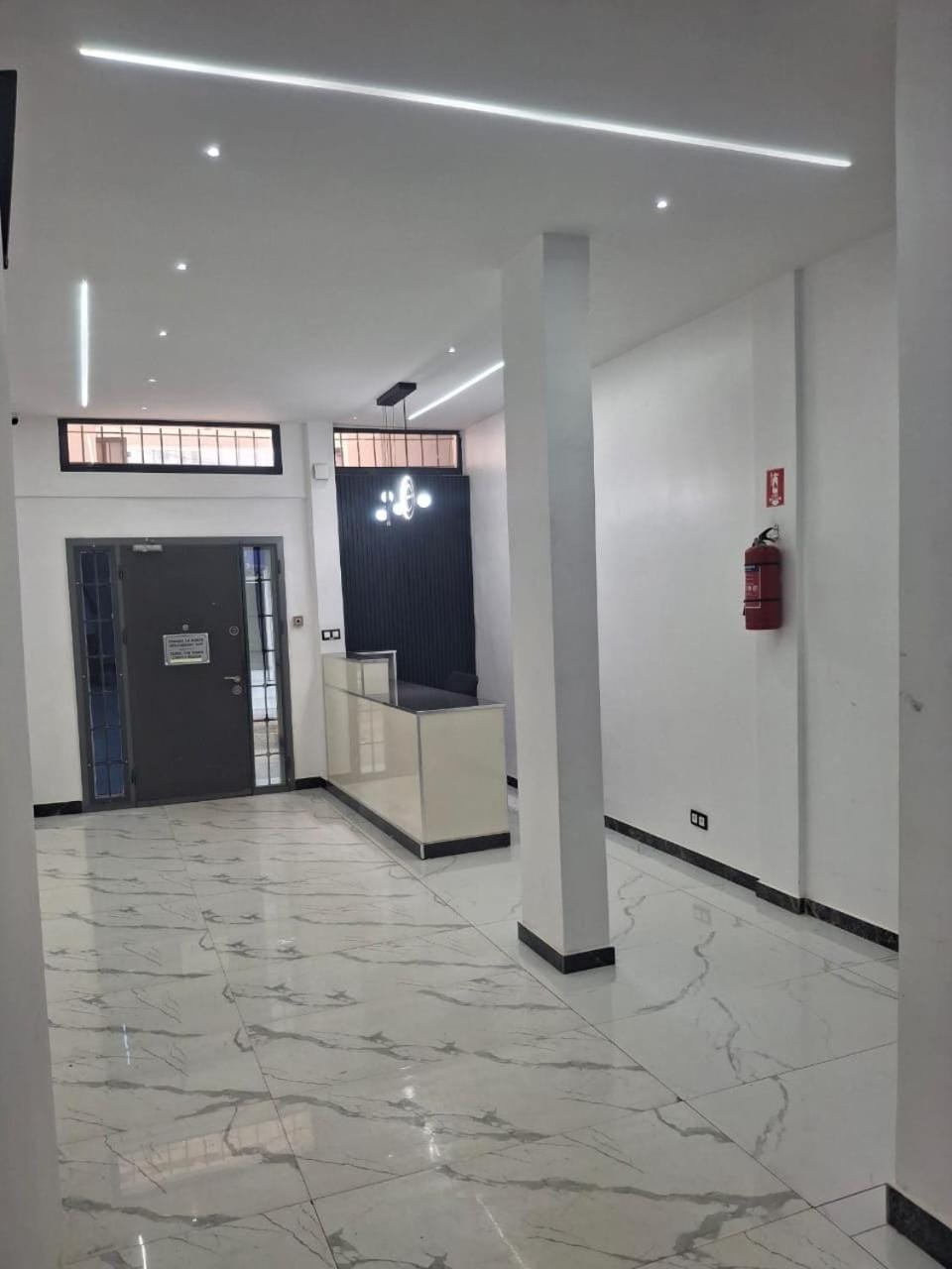 Seckebe Immo Et Business Studio Gris Apartment in Dakar