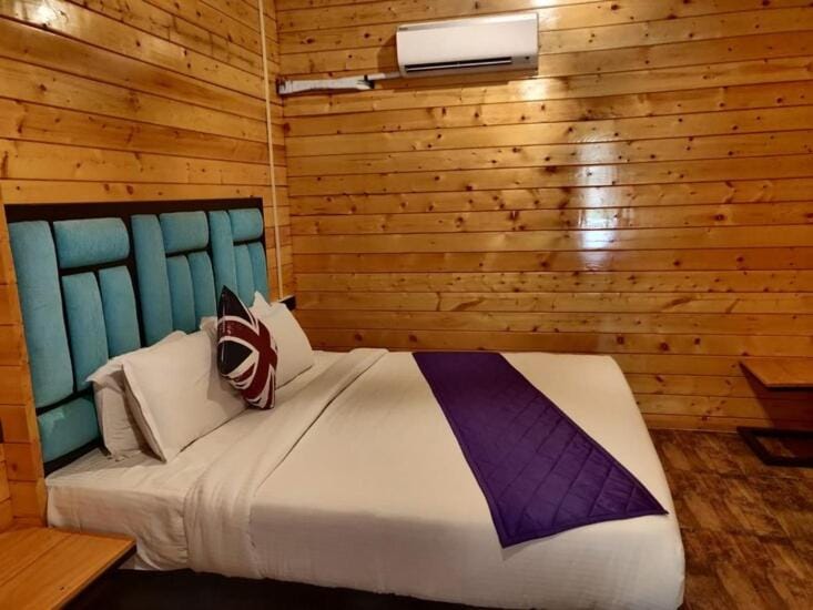 The Wood house, Yercaud Villa in Tamil Nadu