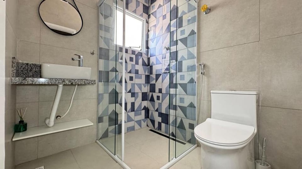 Shower, Bathroom, towels