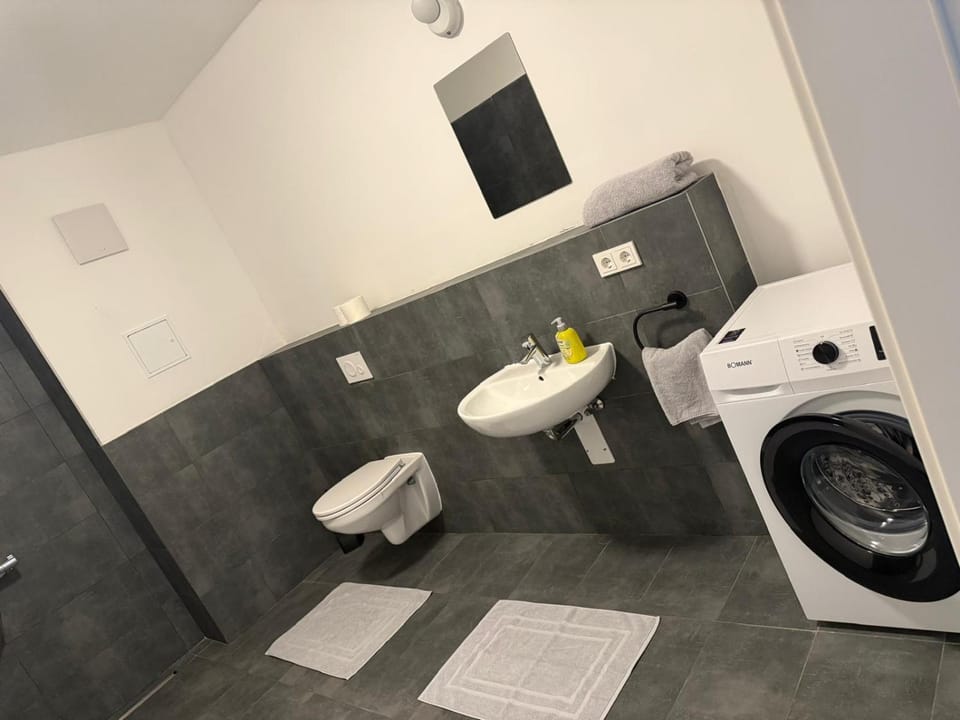 Top Ferien- und Monteurswohnungen in Taucha bei Leipzig Nähe A14 Apartment in Leipzig