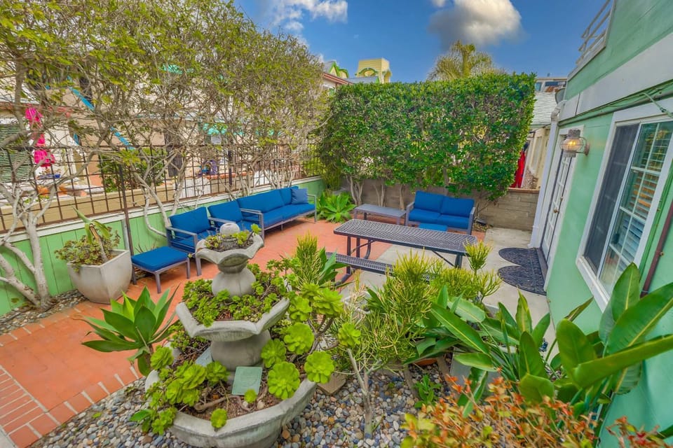 Patio, Garden