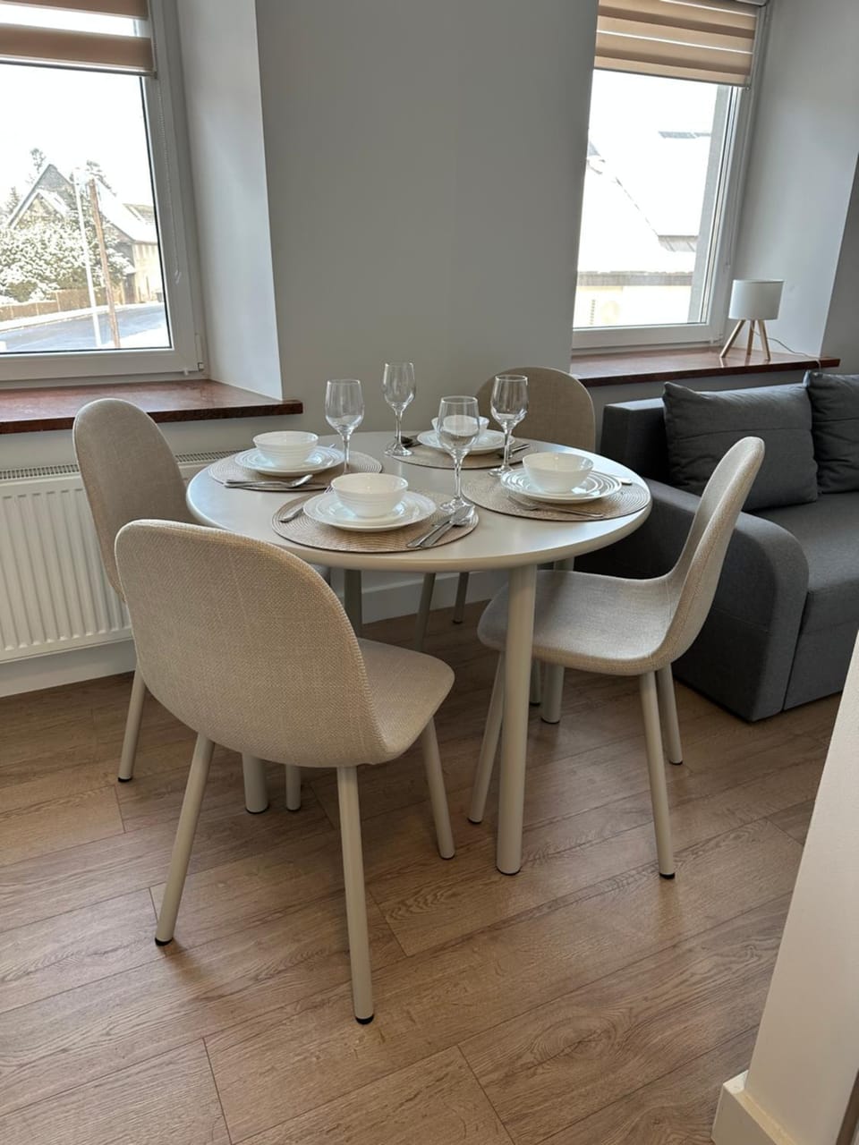Living room, Dining area