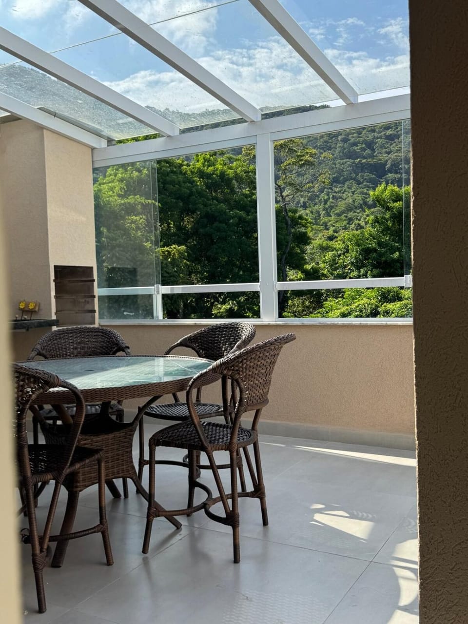 Natural landscape, Balcony/Terrace, Dining area, Mountain view