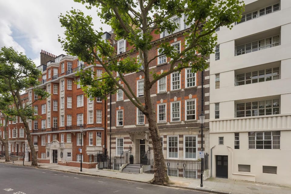Smart Stays Suites in Sloane Square Apartment in City of Westminster