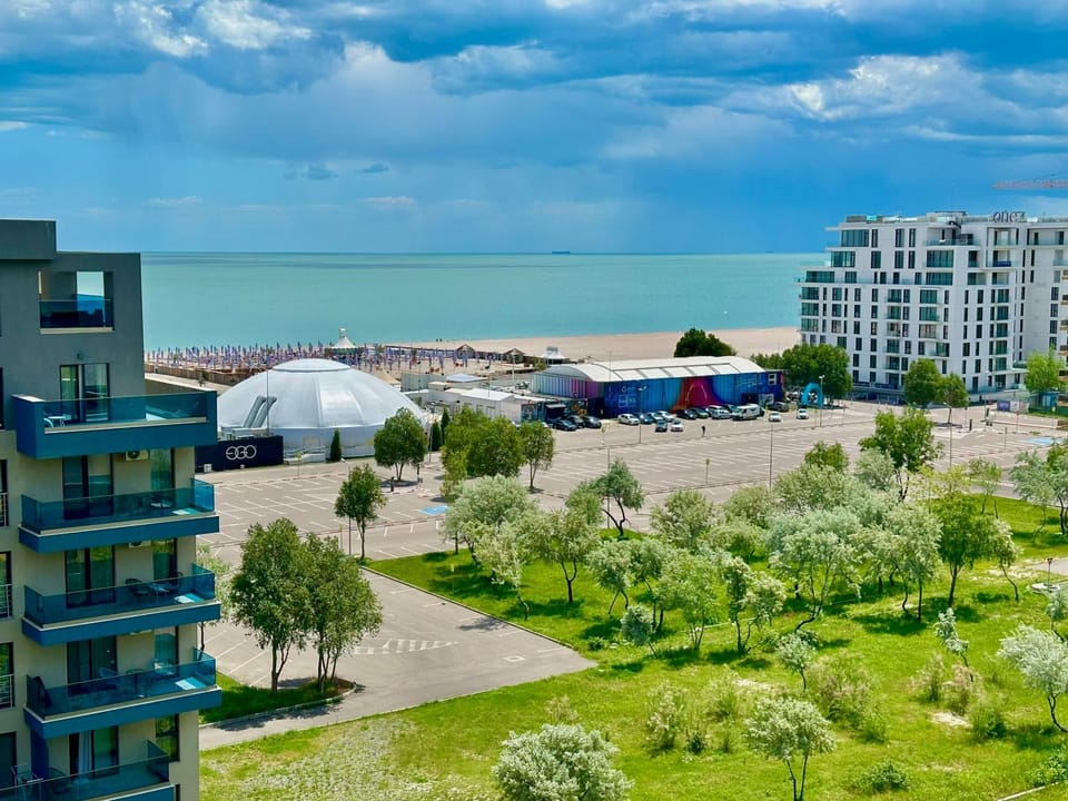 Dolce Aqua Summerland Apartments Apartment in Constanta