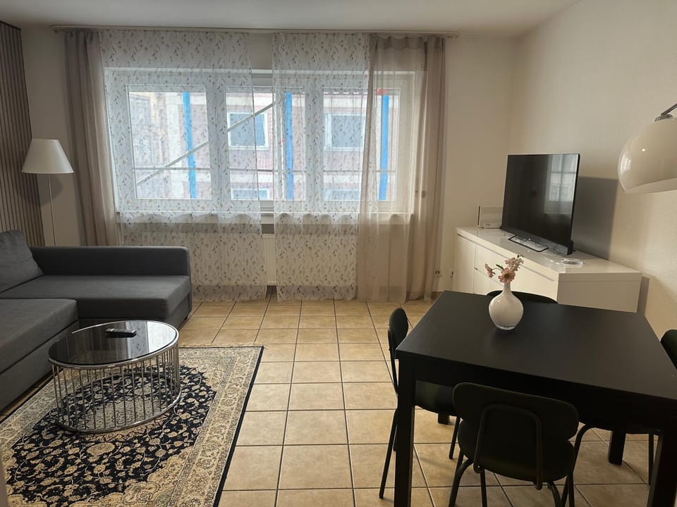 Cozy Aparment 4 at Cathedral Apartment in Cologne