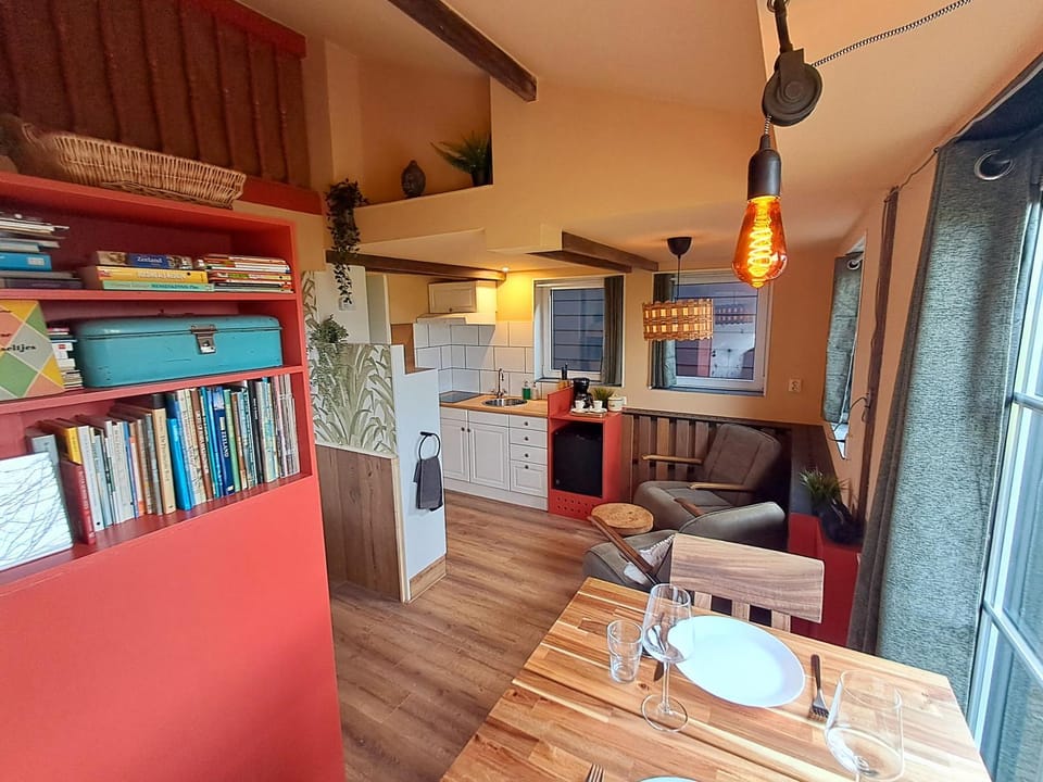 Kitchen or kitchenette, Living room, Dining area