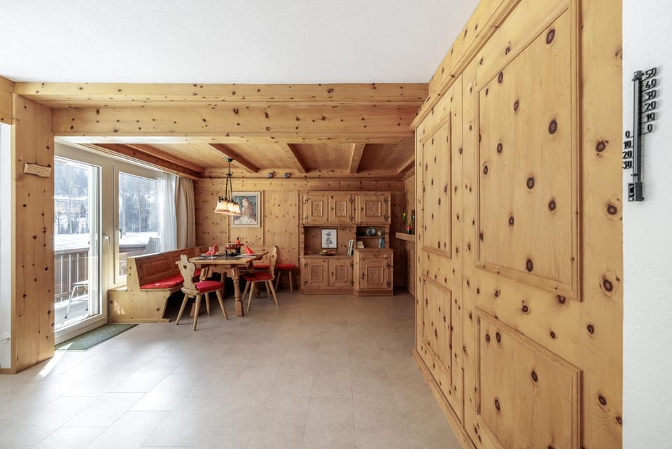 Brentsch C90 Apartment in Canton of Grisons