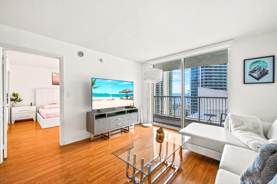 TV and multimedia, View (from property/room), Living room, Seating area
