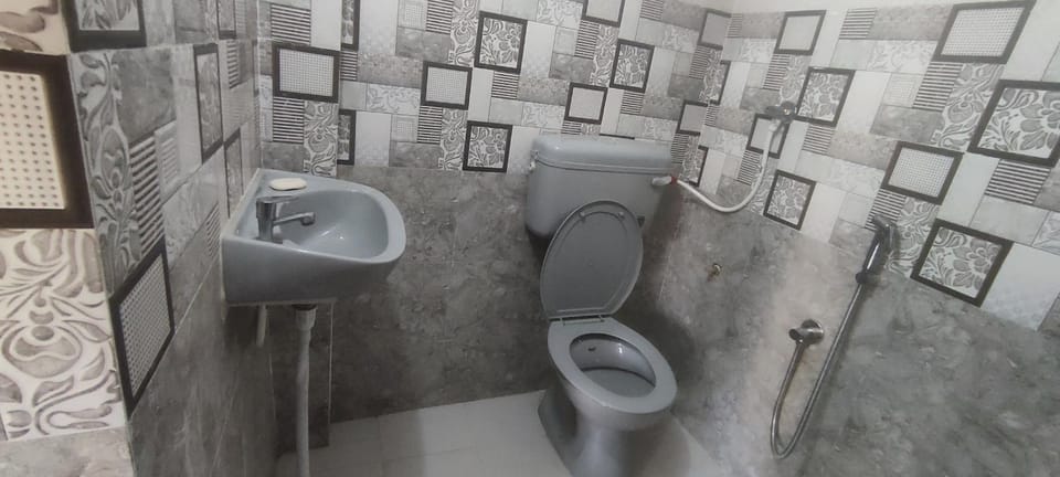 Shower, Toilet, Bathroom, bidet