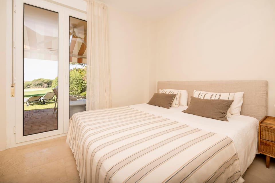 Apto Lujo Exclusivo vistas Golf y Mar Apartment in Novo Sancti Petri