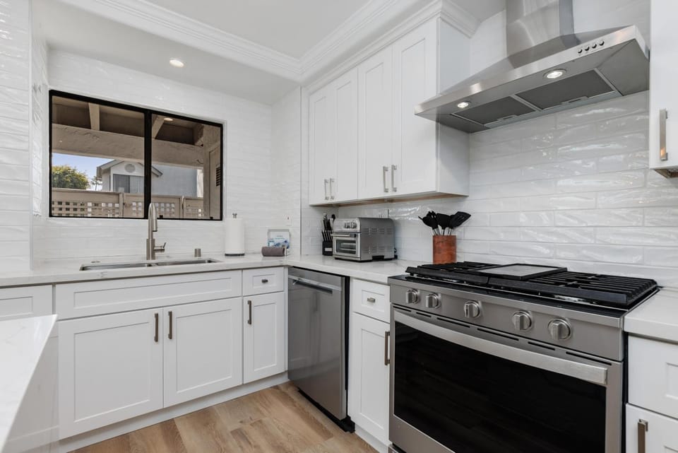 Trackside Tranquility - TC522B House in Solana Beach