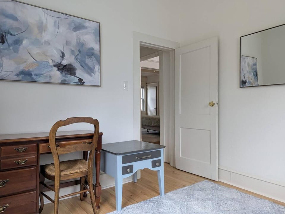 NEW! 2Br1Ba Convenient to 9th St, NCSSM Apartment in Durham
