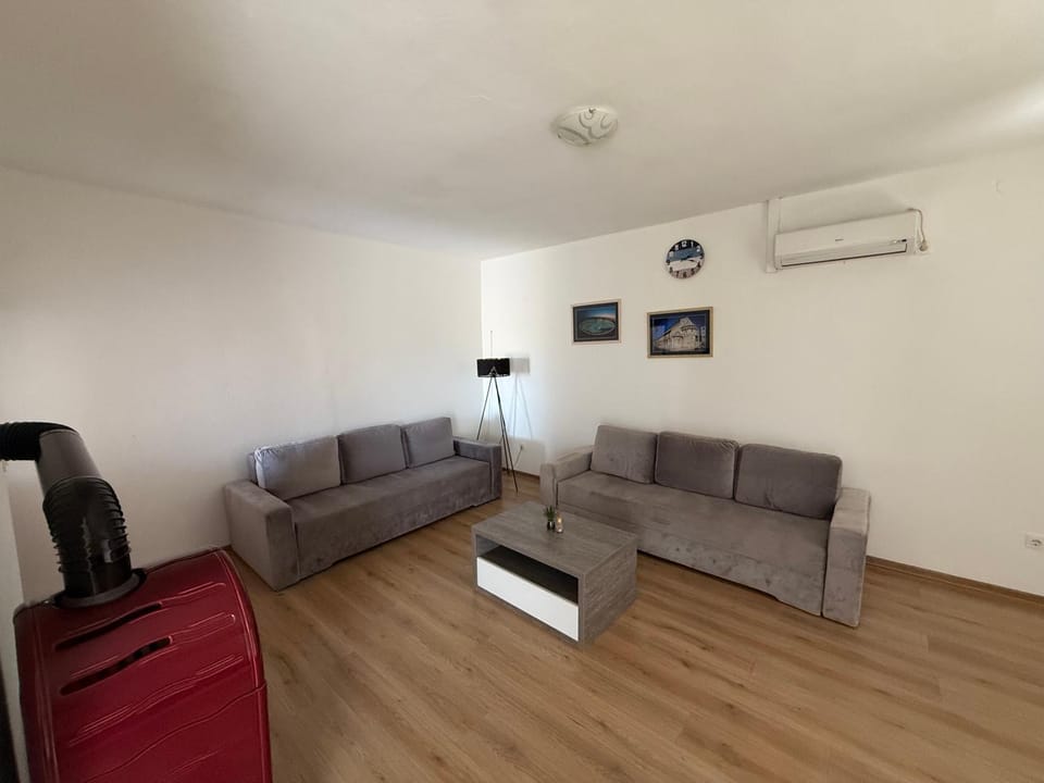 Living room, air conditioner