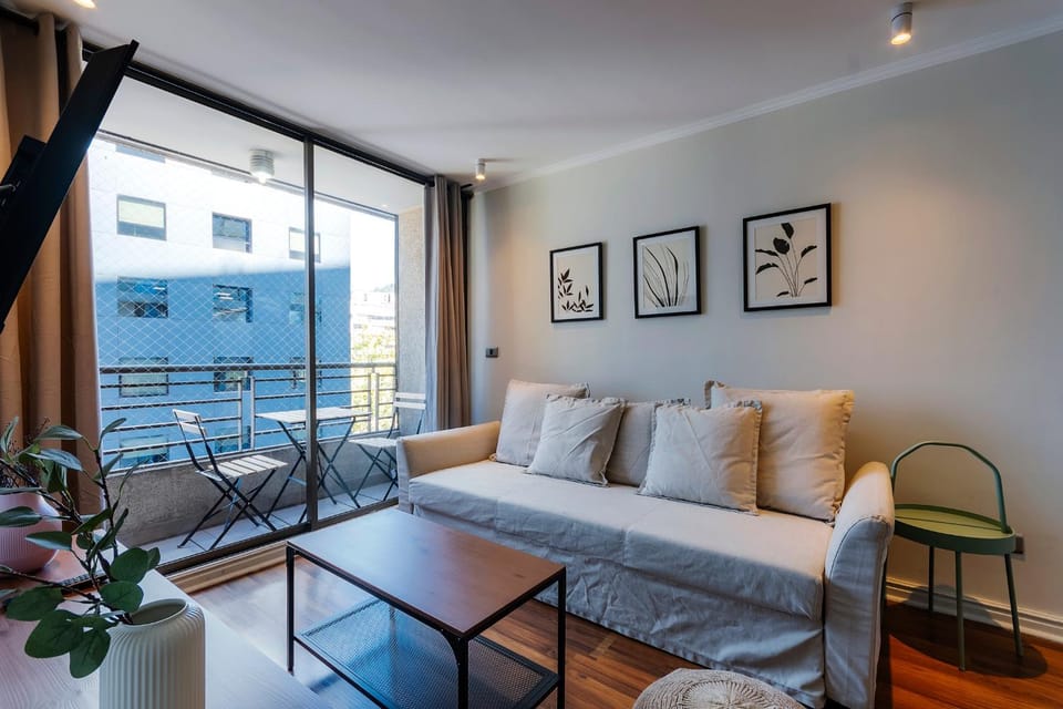 Balcony/Terrace, Living room