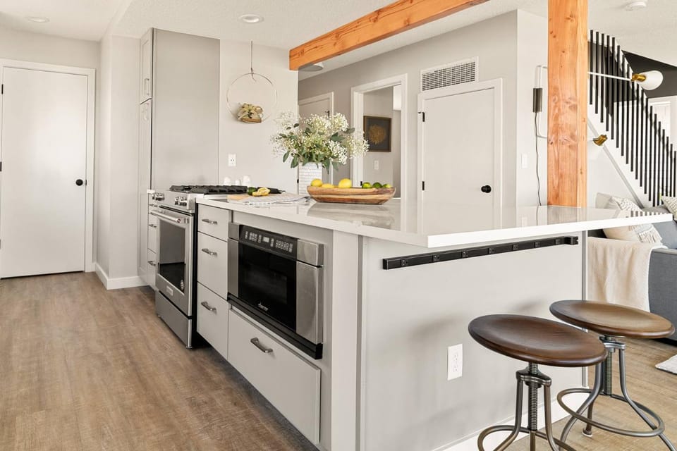 Seas the Day. House in Rockaway Beach